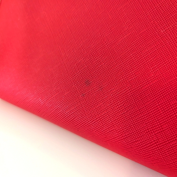 Steve Madden Red Zip Around Organizer Wallet Hand Purse Pocketbook Silver HW - Picture 5 of 7